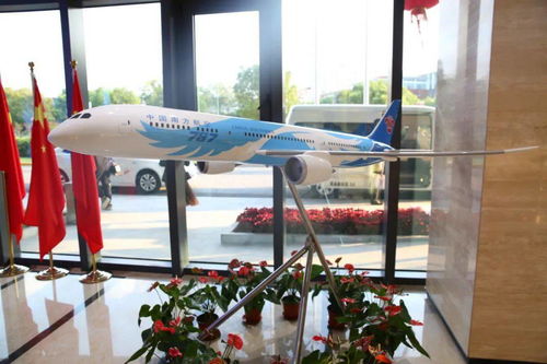 嘉定區(qū)委書(shū)記陸方舟走訪(fǎng)三家食品銷(xiāo)售細(xì)分行業(yè)領(lǐng)軍企業(yè)，強(qiáng)調(diào)創(chuàng)新與品質(zhì)并行